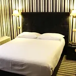 Hotel Clarin 3*