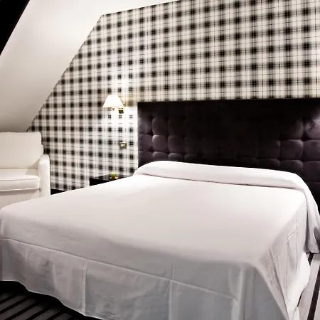 Hotel Clarin