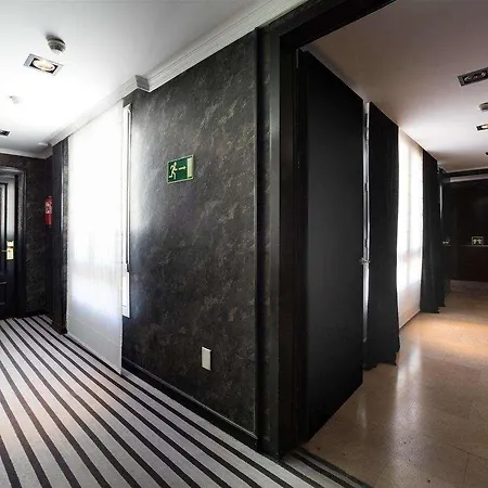 Hotell Clarin 3*