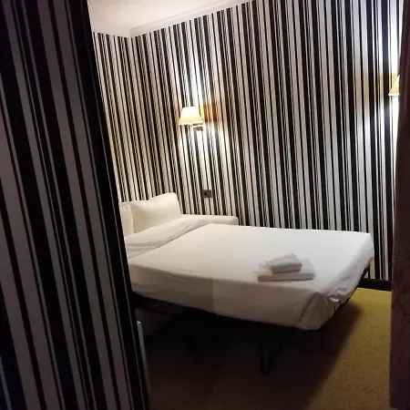 Hotel Clarin