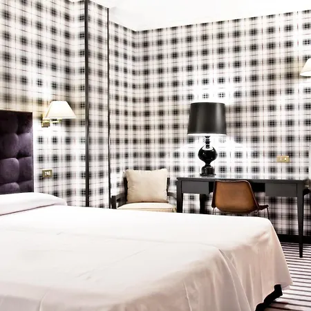 Hotell Clarin 3*