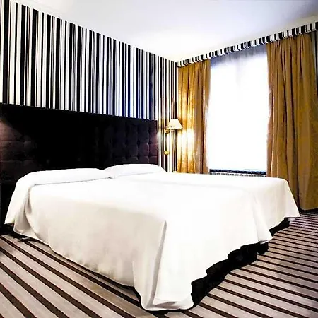 Hotell Clarin 3*