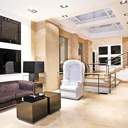 Clarin Hotell 3*