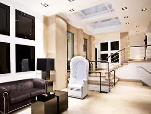 Clarin Hotel