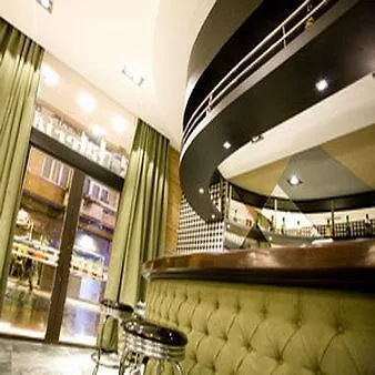Clarin Hotel